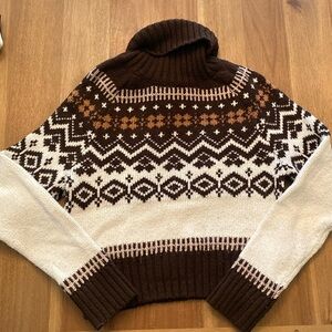 Women’s American Eagle knit turtleneck cropped sweater- M